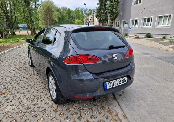 Seat Leon cena 14900 przebieg: 206791, rok produkcji 2006 z Złotów małe 352